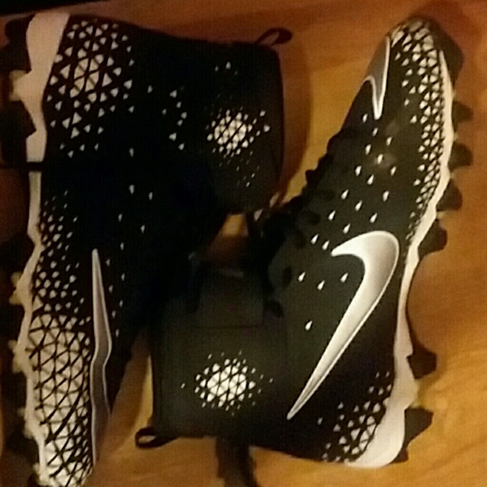 Nike football cleets